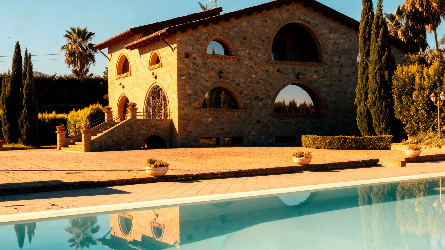 Un posto al sole 2025-12-25T10:32:12.808Z"