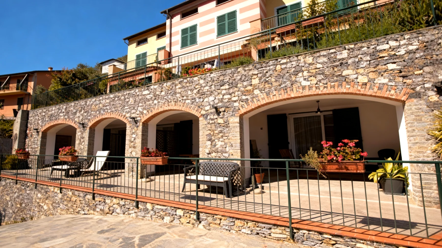 Un posto al sole 2025-12-26T10:37:35.757Z"